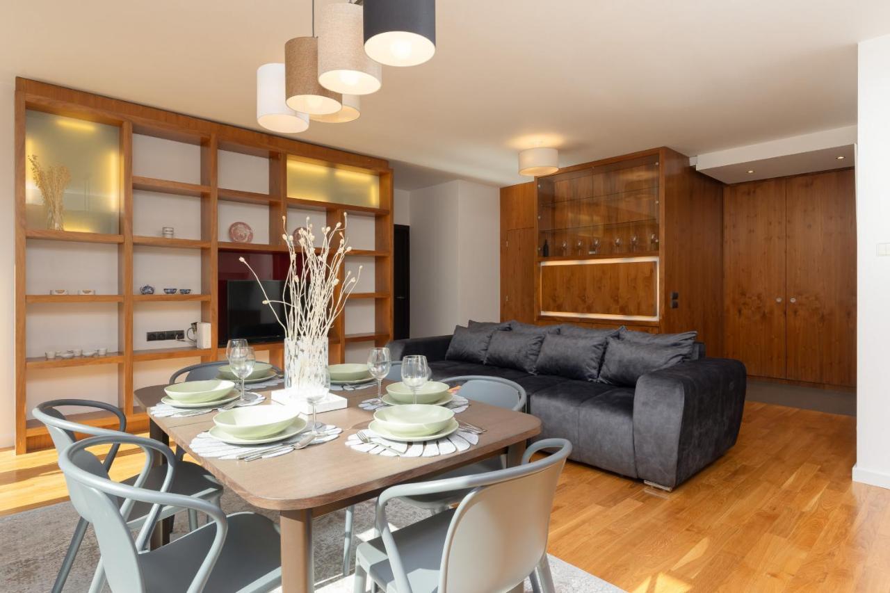 Old Mokotow Spacious Two-Bedroom Apartment By Noclegi Renters Варшава Екстериор снимка