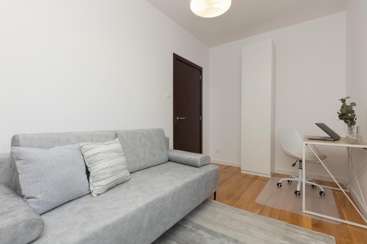 Old Mokotow Spacious Two-Bedroom Apartment By Noclegi Renters Варшава Екстериор снимка
